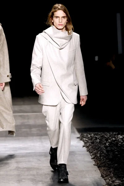 Look 21